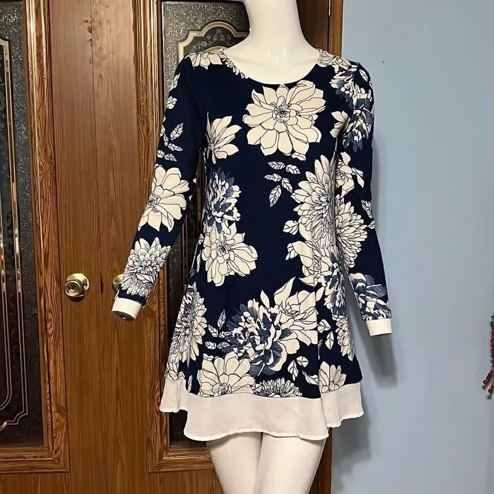 Mai Soli Tunic